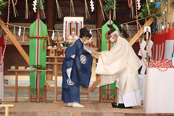 11月12日　本殿上棟祭 棟札奉祀の儀